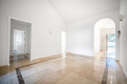 eec9c9a95ff3e2fb1da8dc41d31f9609 - 12