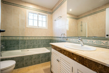 eec9c9a95ff3e2fb1da8dc41d31f9609 - 21