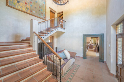 ef02d077fa60190898689dc215d3f46f - 27