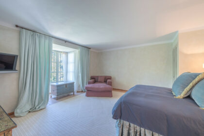 ef02d077fa60190898689dc215d3f46f - 28