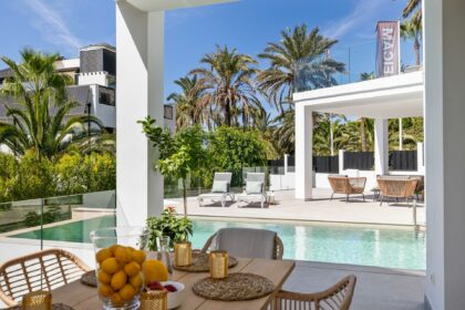 ef14b936478502183299908fb0911559 - 48