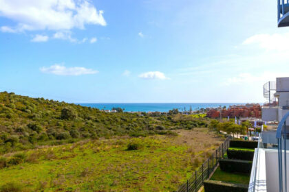 eff14d1206e45d8c3f1d91cb30e40da7 - 18