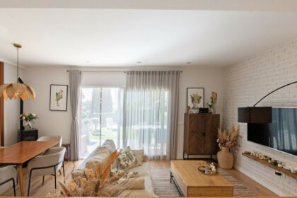 f05303fa7437512dc83f26487fd6af26 - 11