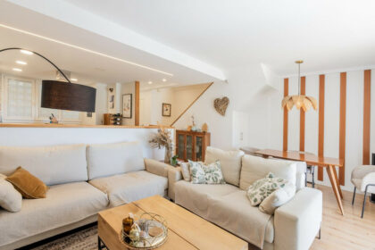 f05303fa7437512dc83f26487fd6af26 - 8