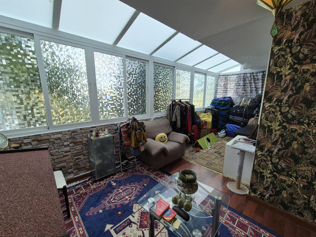 f0abd4ff25c9a9084016f68b44eaff8f - 17