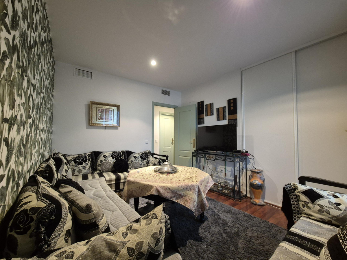 f0abd4ff25c9a9084016f68b44eaff8f - 21