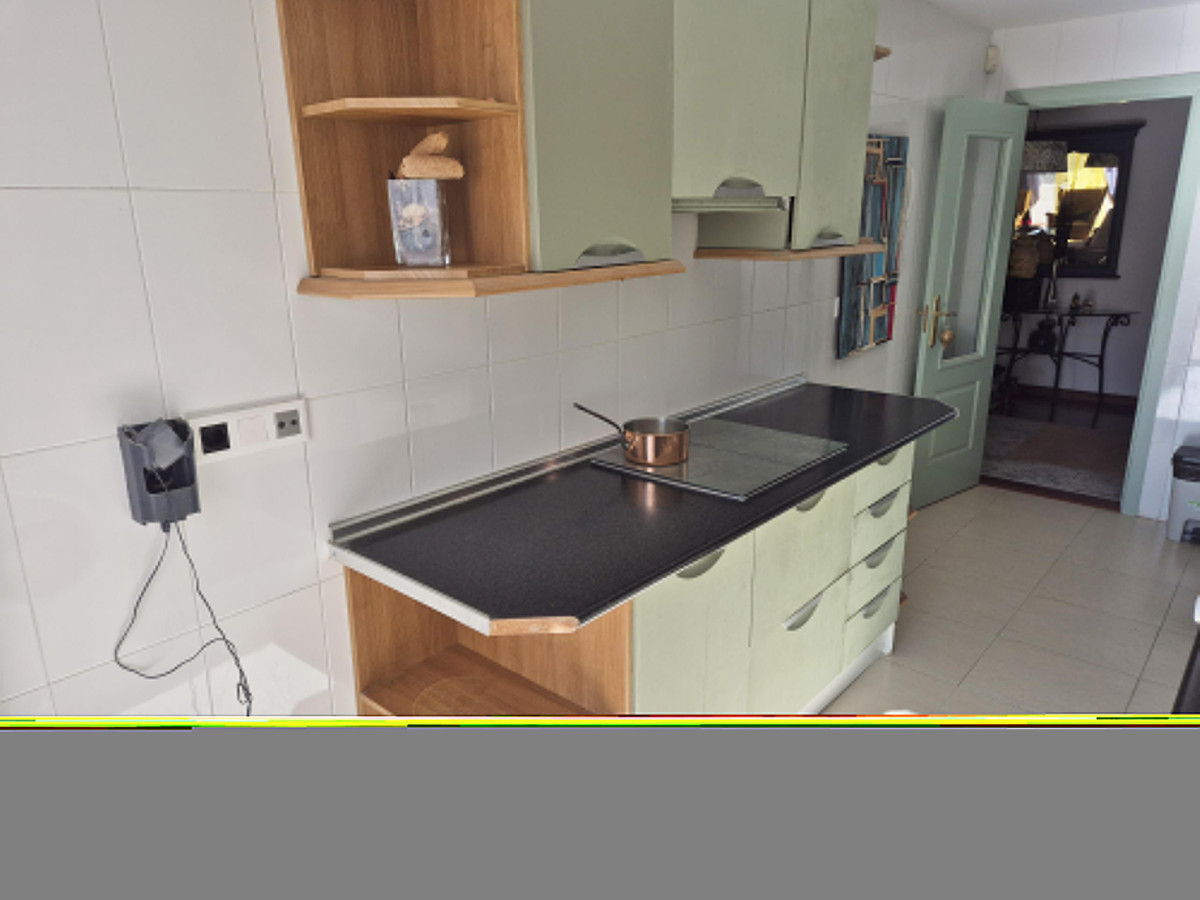 f0abd4ff25c9a9084016f68b44eaff8f - 30