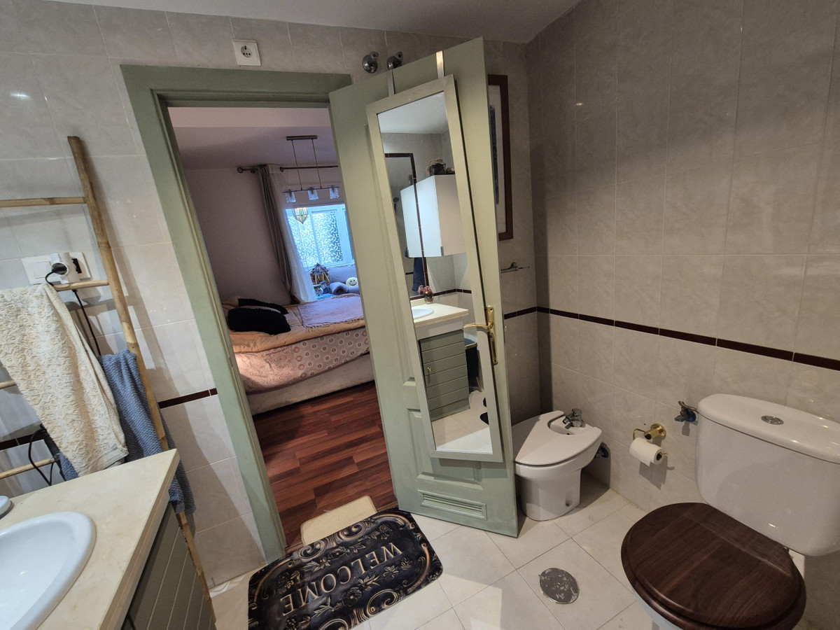 f0abd4ff25c9a9084016f68b44eaff8f - 31