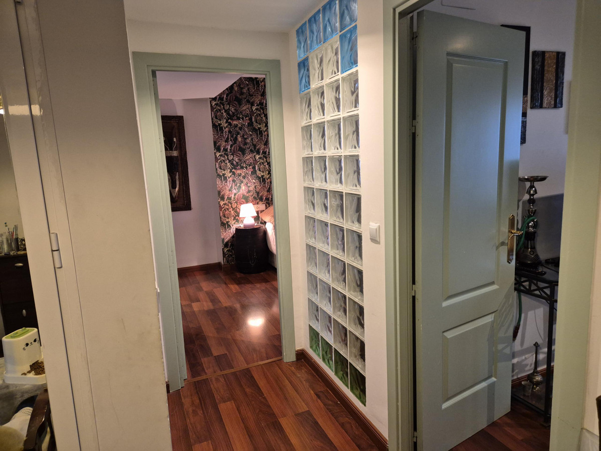 f0abd4ff25c9a9084016f68b44eaff8f - 33