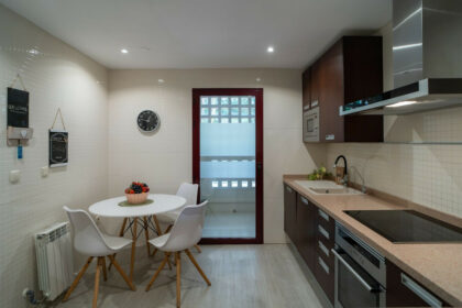 f0b18b813c293d1004cb207dbfecc610 - 19