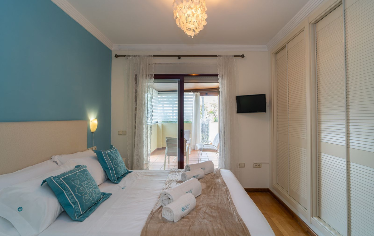 f0b18b813c293d1004cb207dbfecc610 - 28