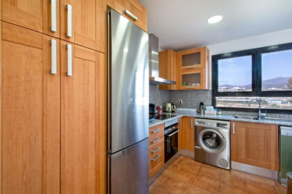 f0d1fa59908fe5d84bfeba6c2c0443dc - 11