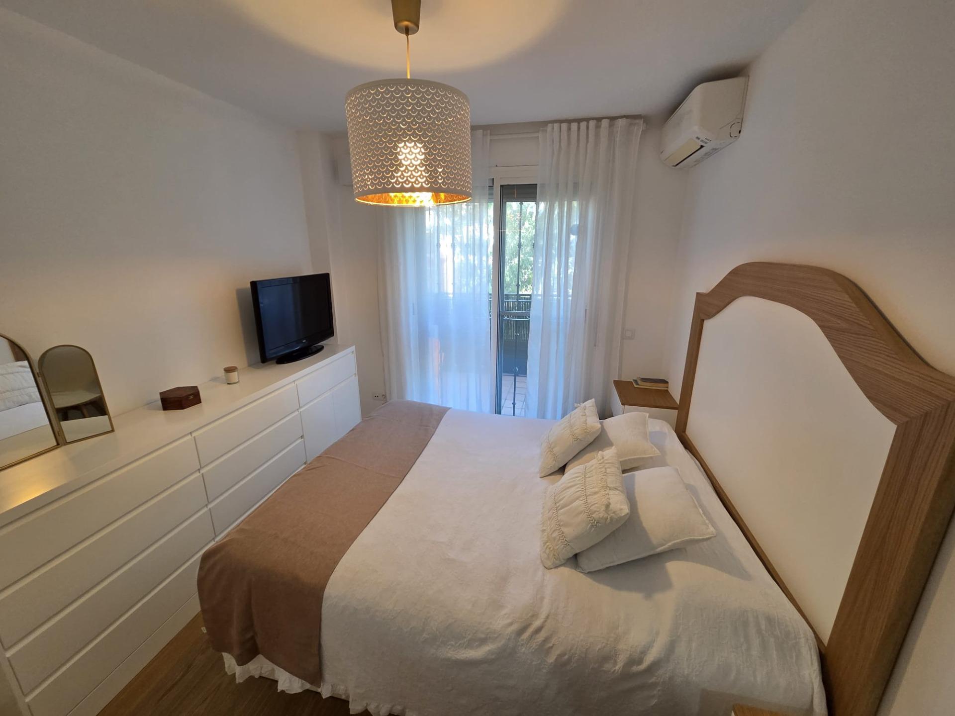 f0dec55e46966a64aece441f5043e0a5 - 10