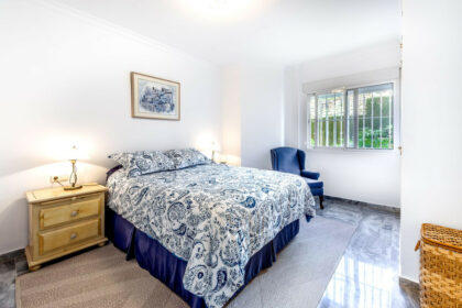 f1a8b84afe2d36df5e6969ae4c5394ef - 13