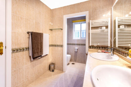 f1a8b84afe2d36df5e6969ae4c5394ef - 17