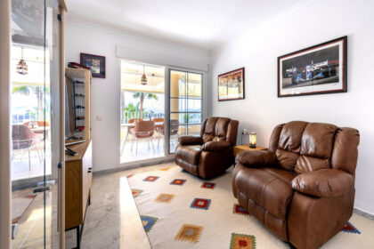 f1a8b84afe2d36df5e6969ae4c5394ef - 19