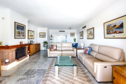 f1a8b84afe2d36df5e6969ae4c5394ef - 7