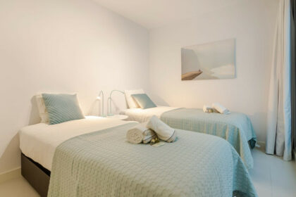 f1c36226e1644a301675a12107857477 - 35