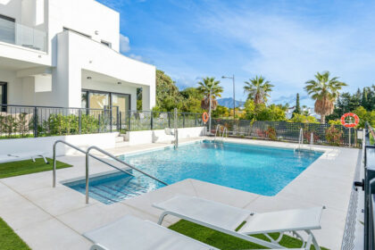 f1f980872c16d286dc7ed634e2f117b3 - 23