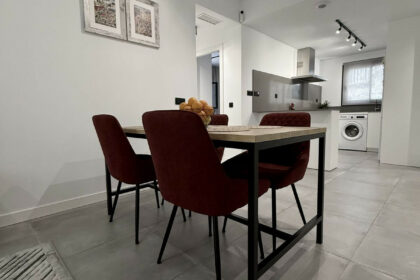 f2c8e9278a4e0d834a35a09e1940819d - 9