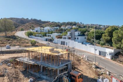 f2def1479ad501b5126b24713ec61102 - 27