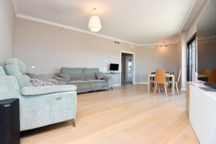 f3bbd94fc82e1d9516c87566200686bf - 13