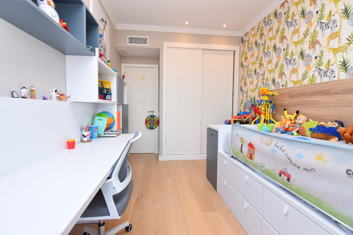 f3bbd94fc82e1d9516c87566200686bf - 25