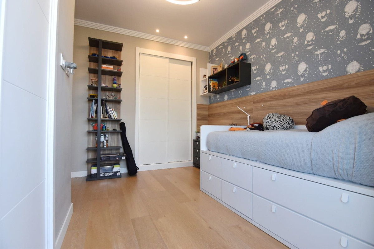 f3bbd94fc82e1d9516c87566200686bf - 27