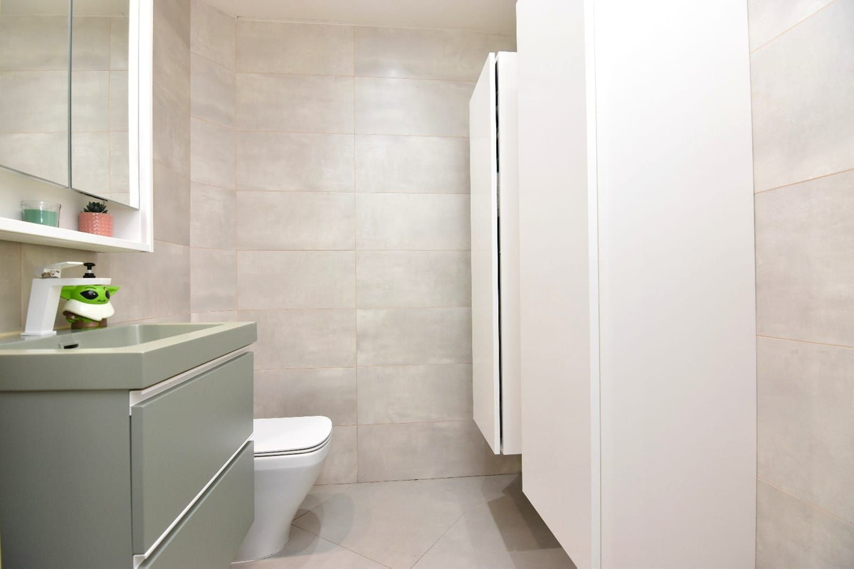 f3bbd94fc82e1d9516c87566200686bf - 30