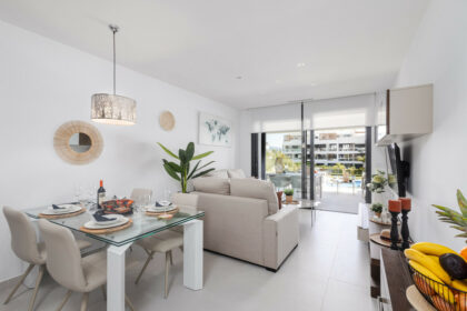 f4a8e256689c27fad4bcc5f90d68cd6e - 10