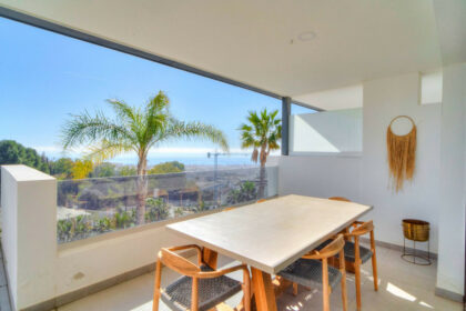 f51dd7e8cfa872c5312531a141124e01 - 11