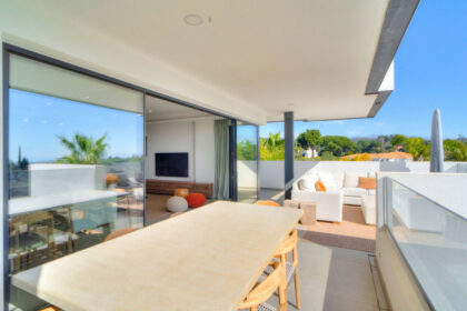 f51dd7e8cfa872c5312531a141124e01 - 12