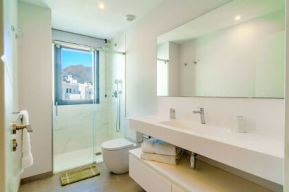 f51dd7e8cfa872c5312531a141124e01 - 23