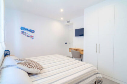 f51dd7e8cfa872c5312531a141124e01 - 33