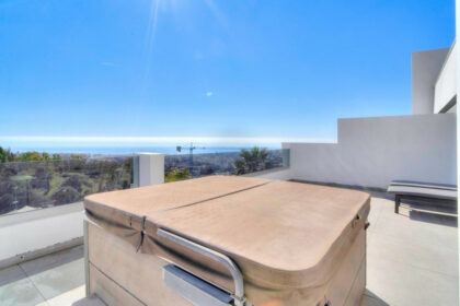 f51dd7e8cfa872c5312531a141124e01 - 35