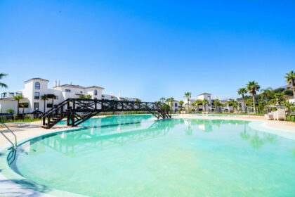 f51dd7e8cfa872c5312531a141124e01 - 41