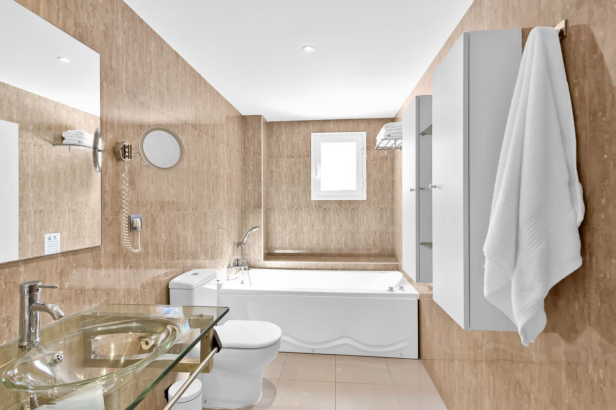 f58708ebc4d03ae9f9ecc9c1acea16f5 - 17