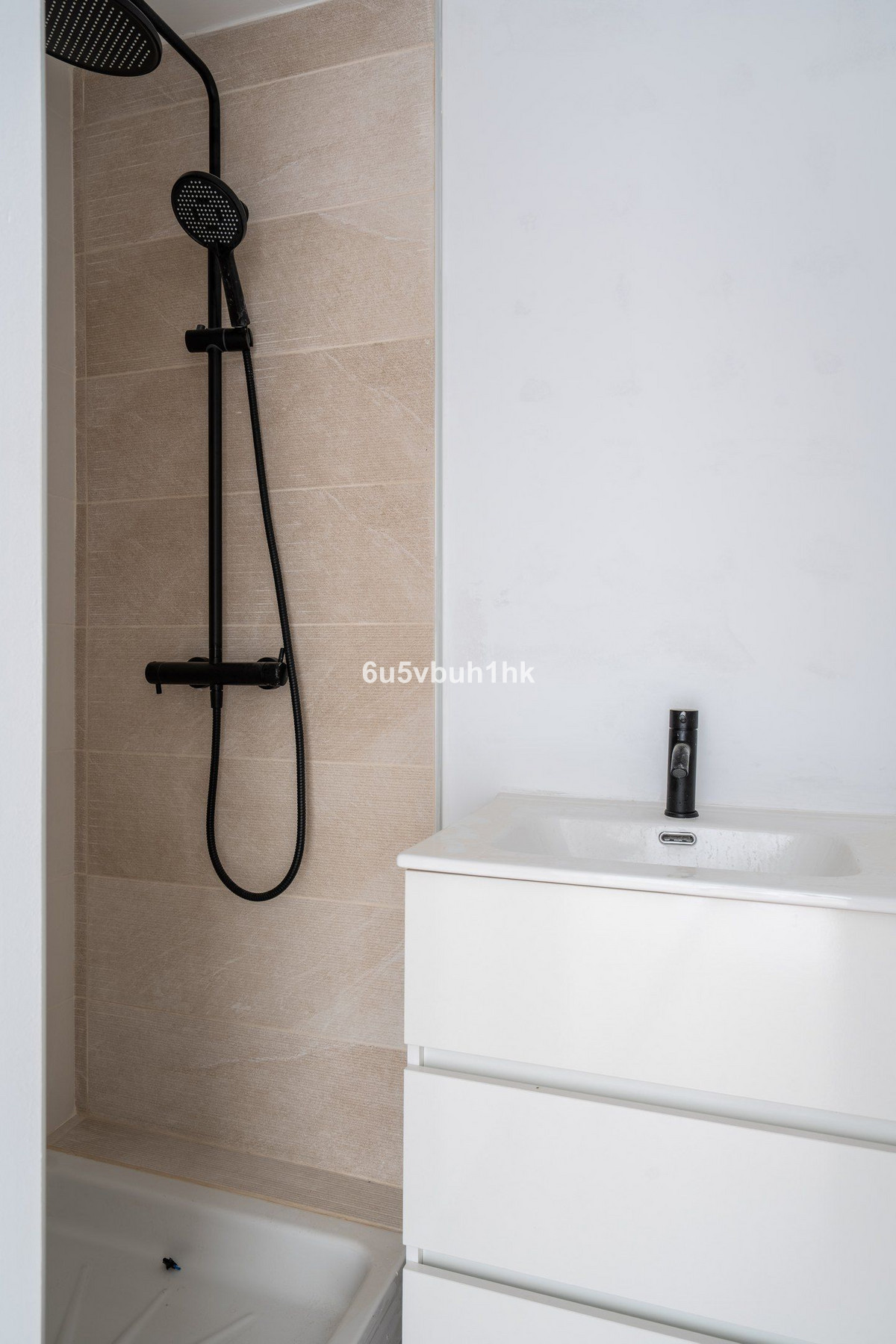 f631c05f73c590a5d0799c4cba07d1d3 - 17