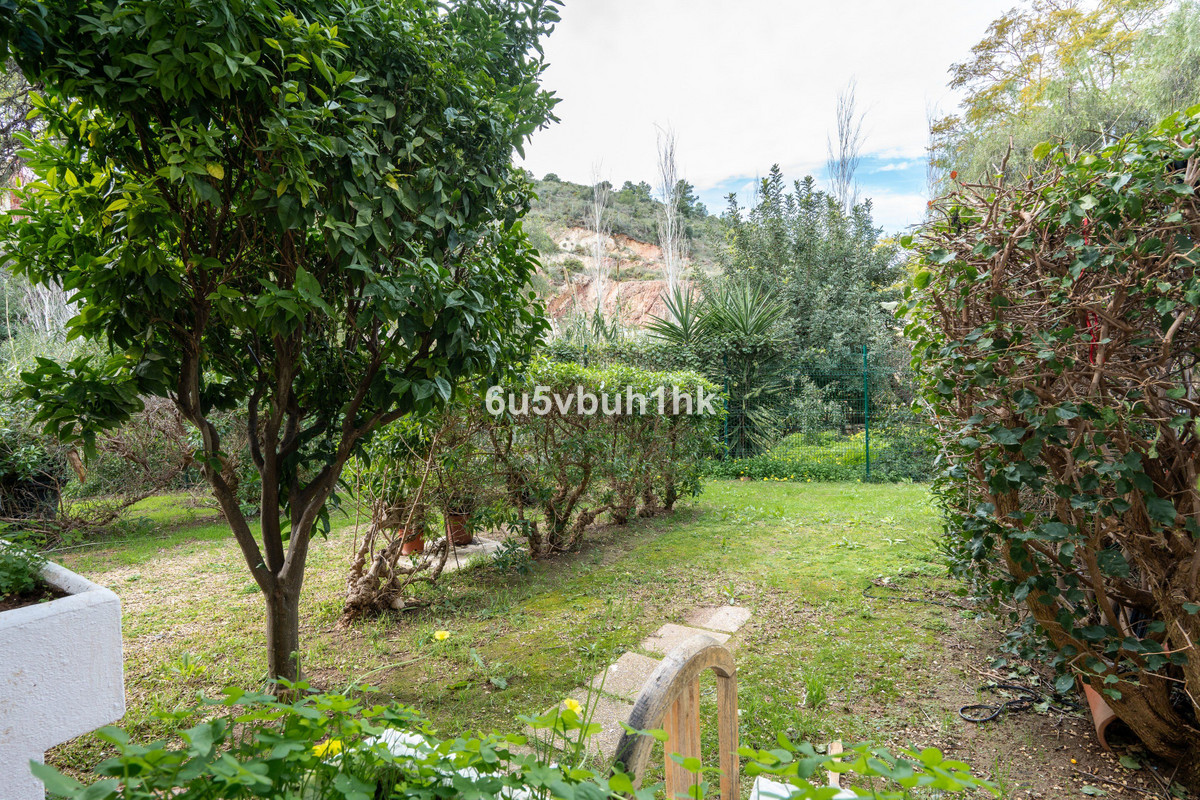 f631c05f73c590a5d0799c4cba07d1d3 - 18