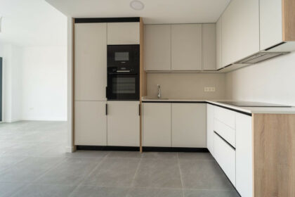 f63c823e13bc248febeab258cd5352fe - 14