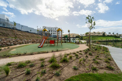 f63c823e13bc248febeab258cd5352fe - 44