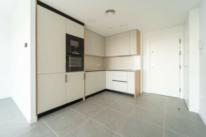 f63c823e13bc248febeab258cd5352fe - 9