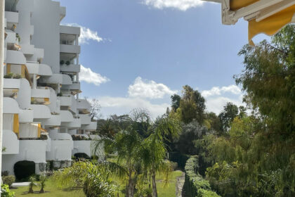 f699eb840a051842e67f8e40862095af - 2