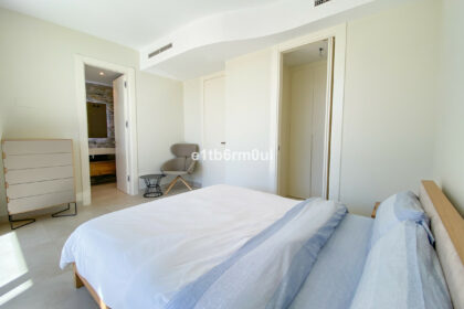 f7129ad7b9b14c4cdaf71f000d9cce5d - 13