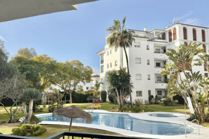 f73773c6d2a91e0f05f5cf2fb252e382 - 3