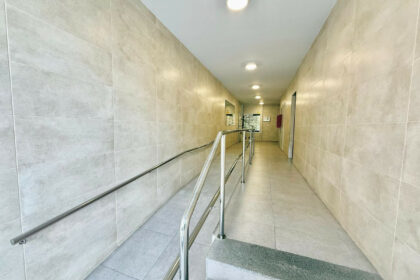 f77065517d7748c427b890f60e125260 - 12