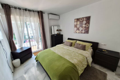 f84343ad103c7edd62e8e330a8b10f07 - 19