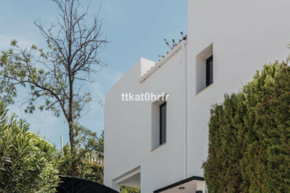 f849e1839fbbbb6fb34dc8bcbba829ac - 40