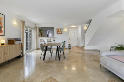 f8c89f944139143f01dea5ffefcf9e6a - 16