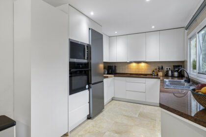 f8c89f944139143f01dea5ffefcf9e6a - 8